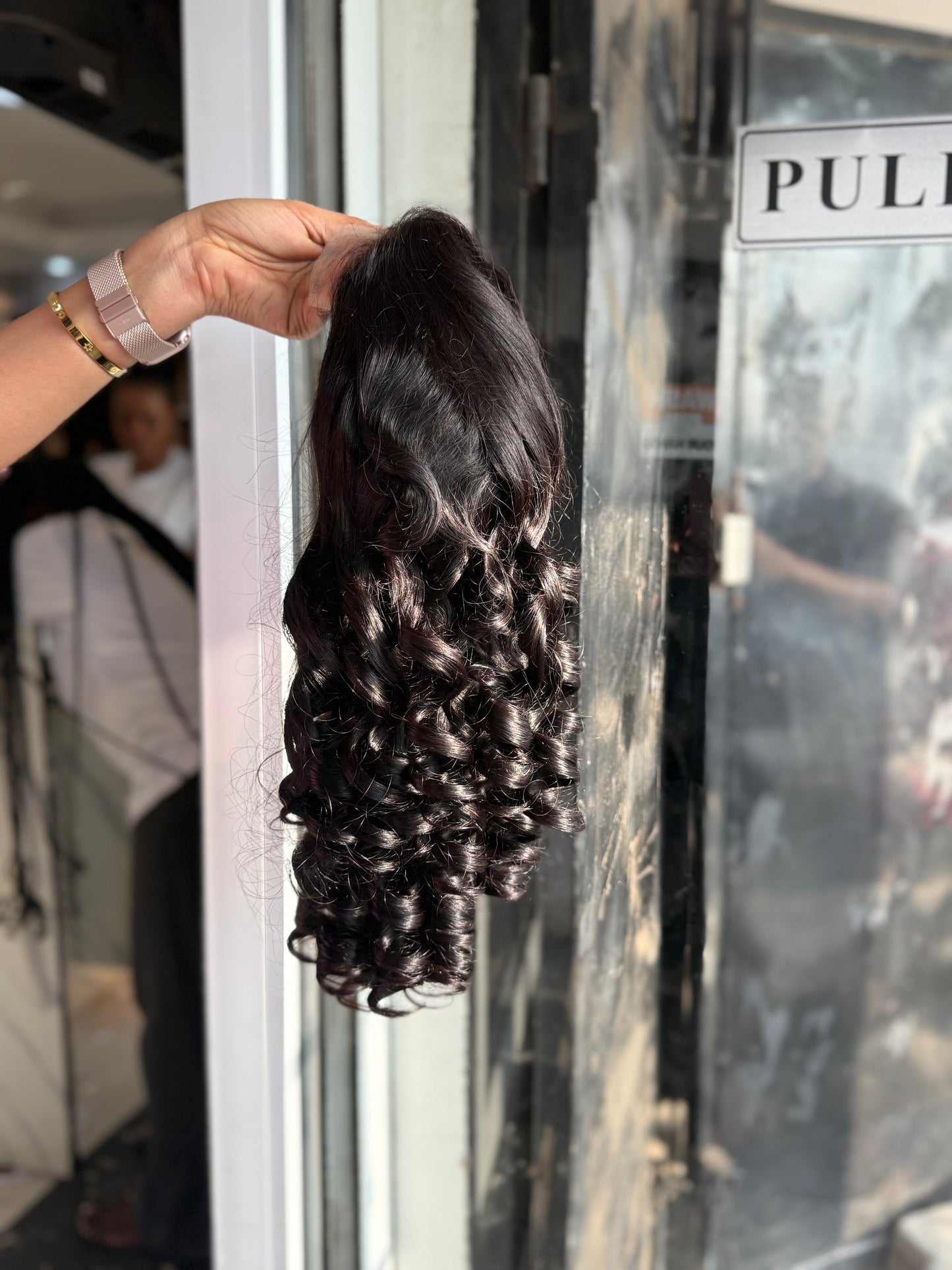 Tina Luxury Bounce 4/4 Closure