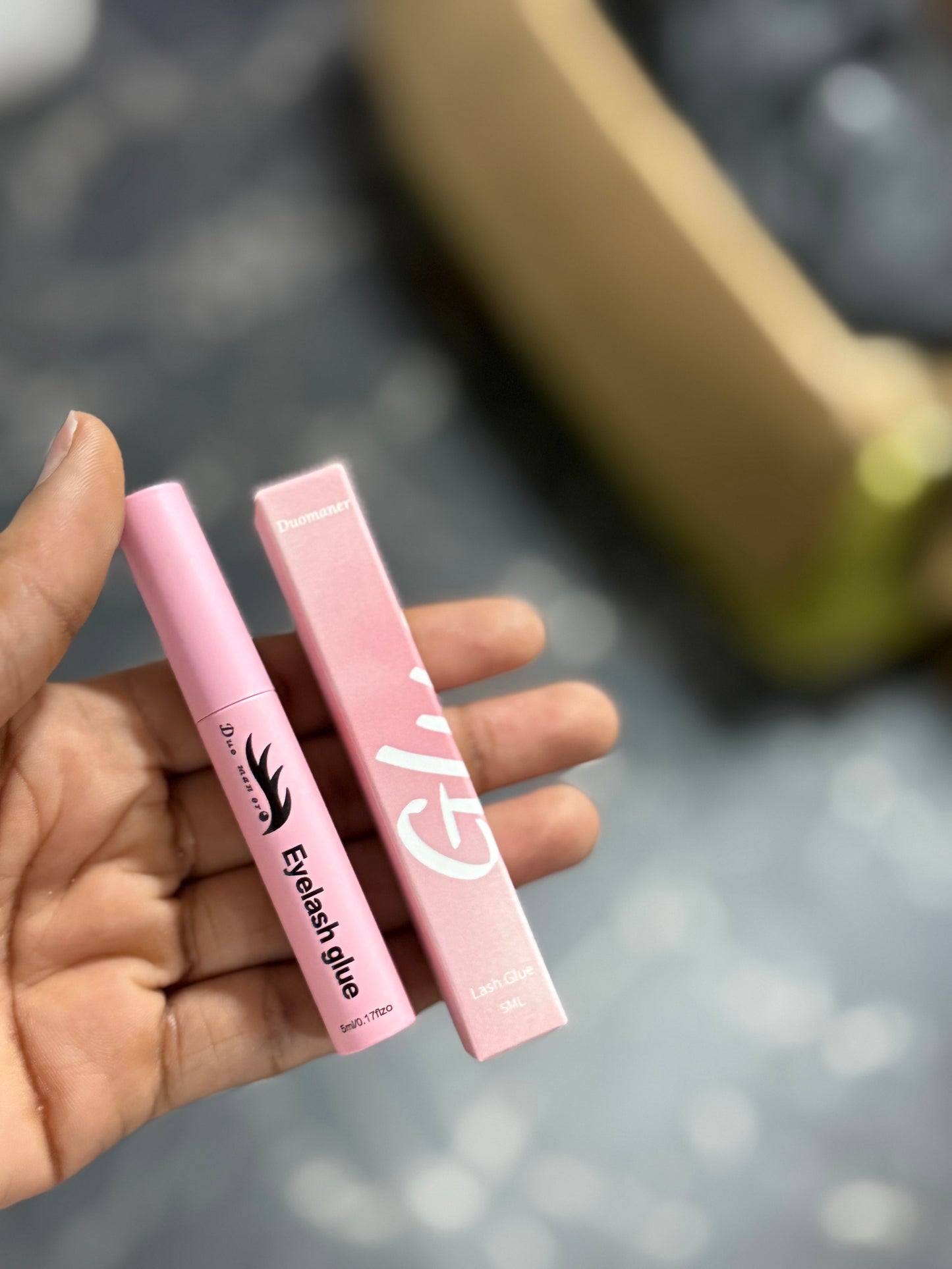 Lash Glue