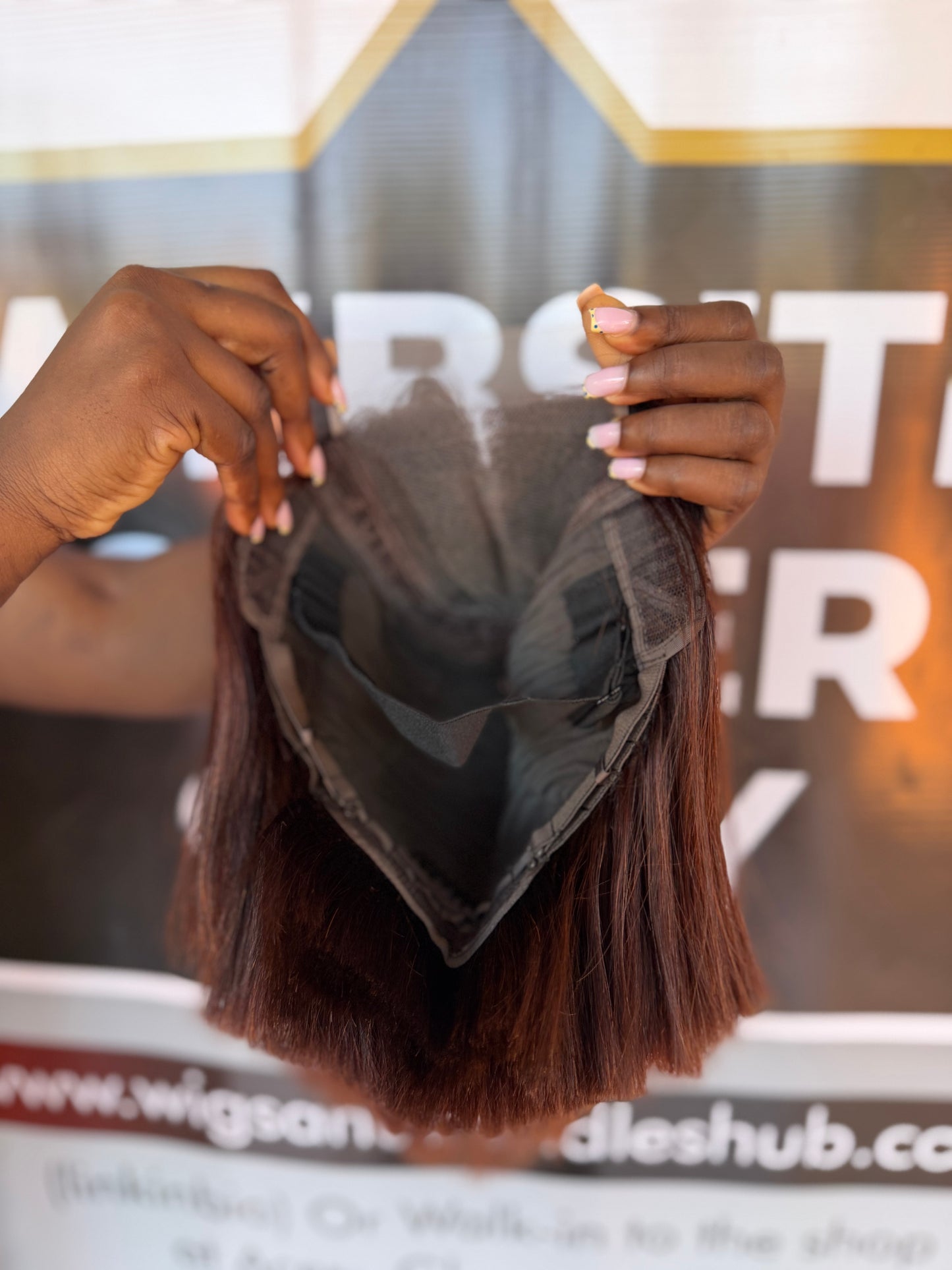 Queen Raw Donor Brown + Black Root 4/4 Closure