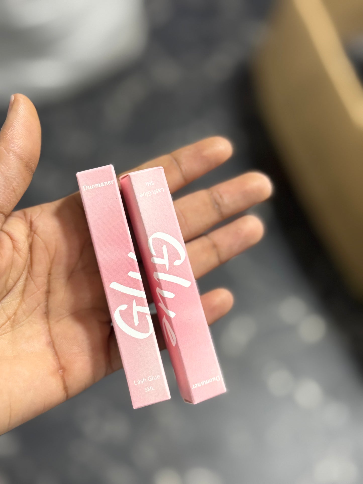 Lash Glue