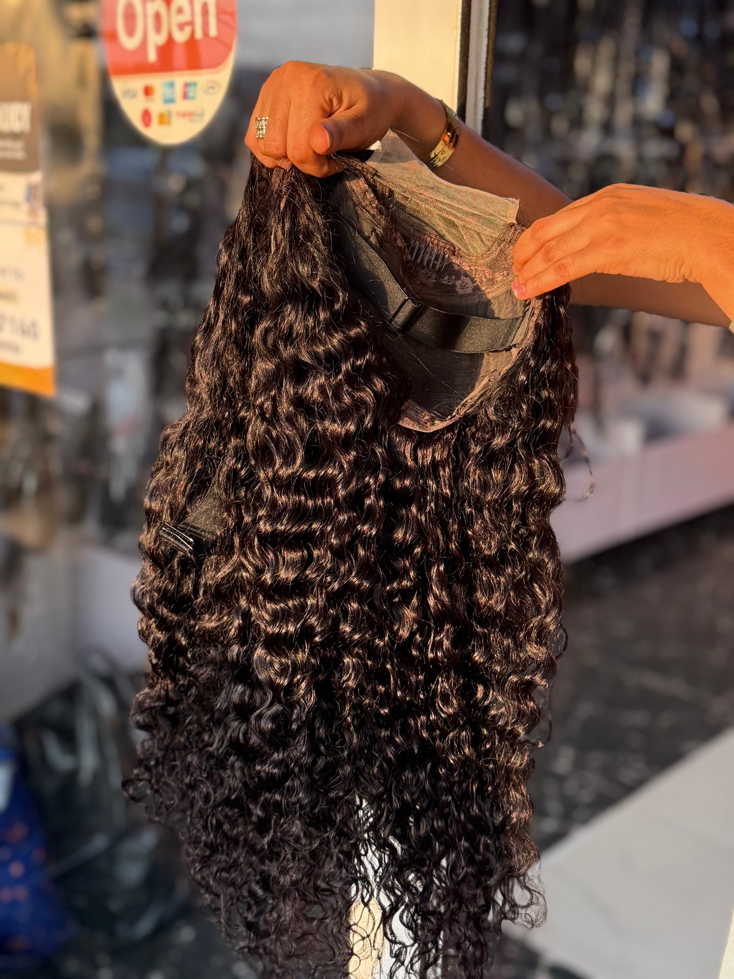 Nature Water Curls in 4/4 Closure wig