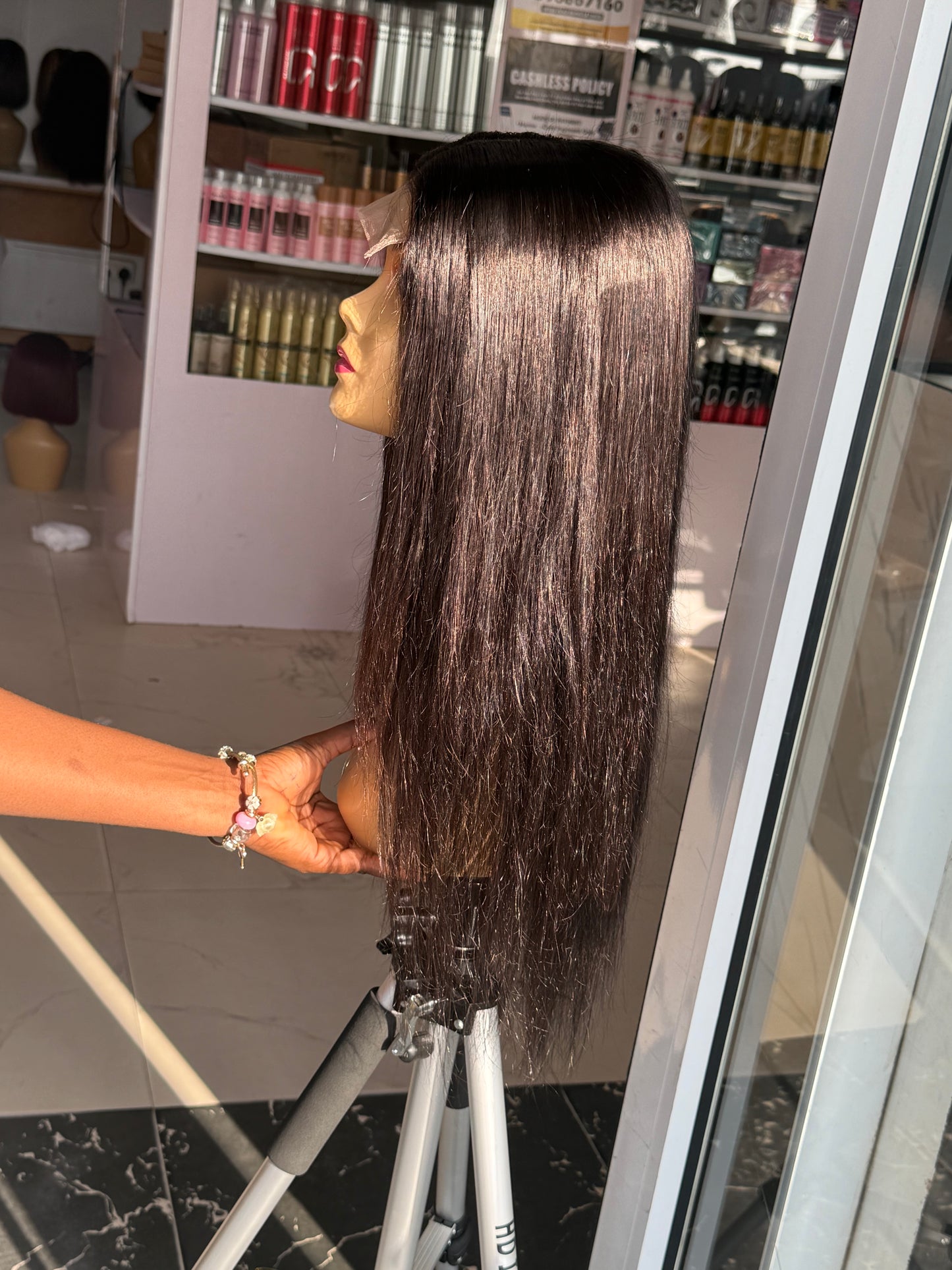 4/6 Closure Remy Straight Wigcap