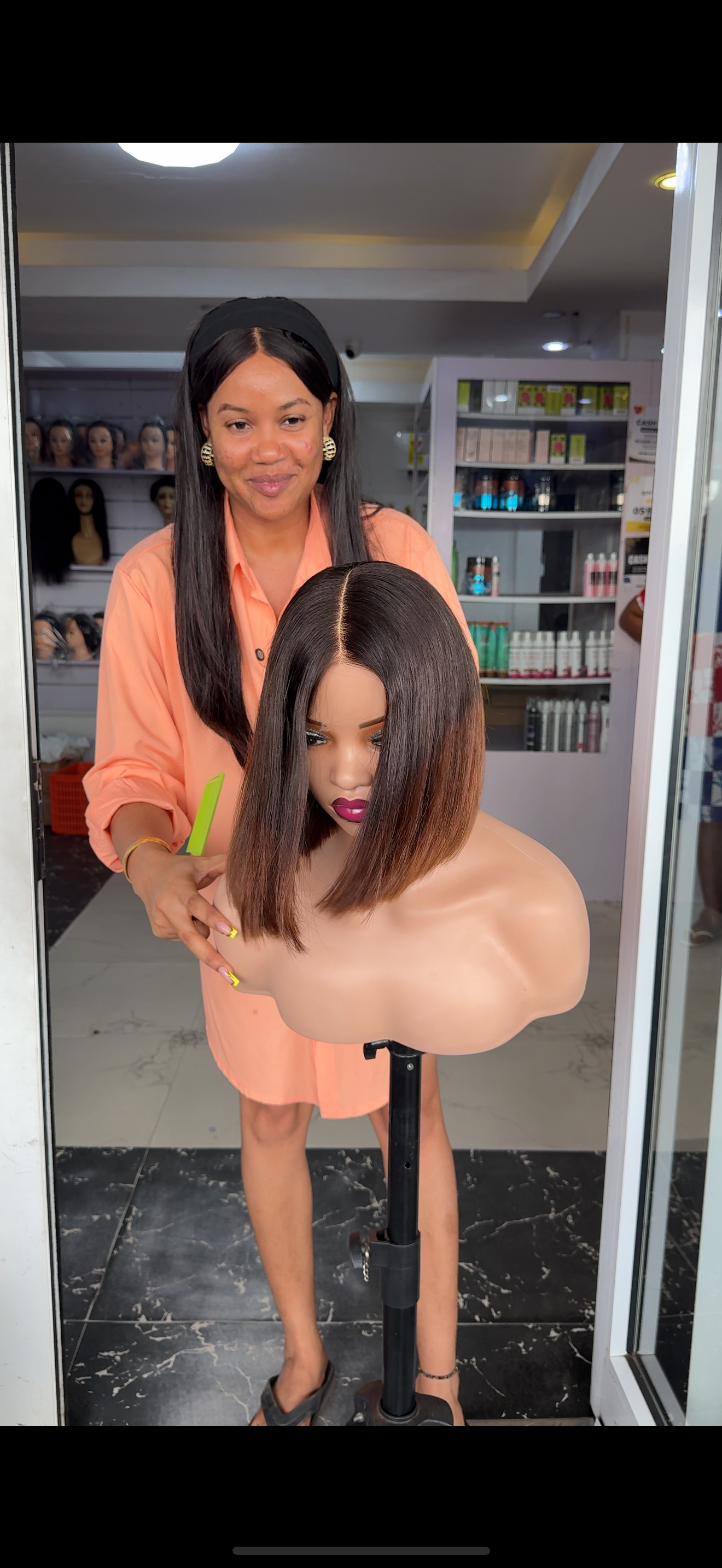 JJ Two Tone  Bob  2/6 Kim K
