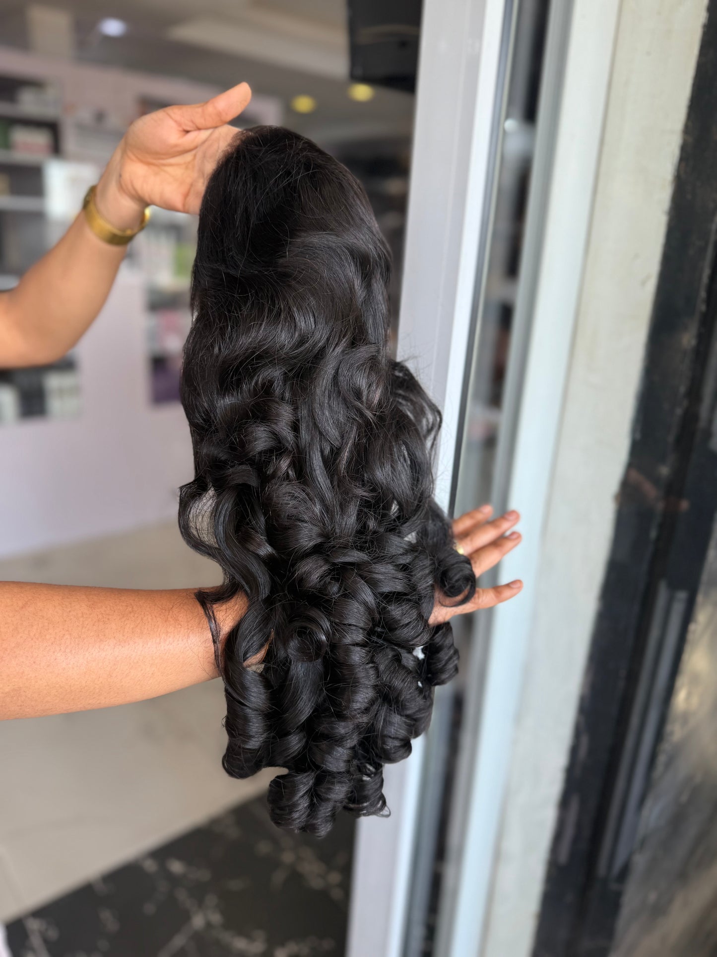 Lala 13/4 Frontal Bounce(Luxury Hair)