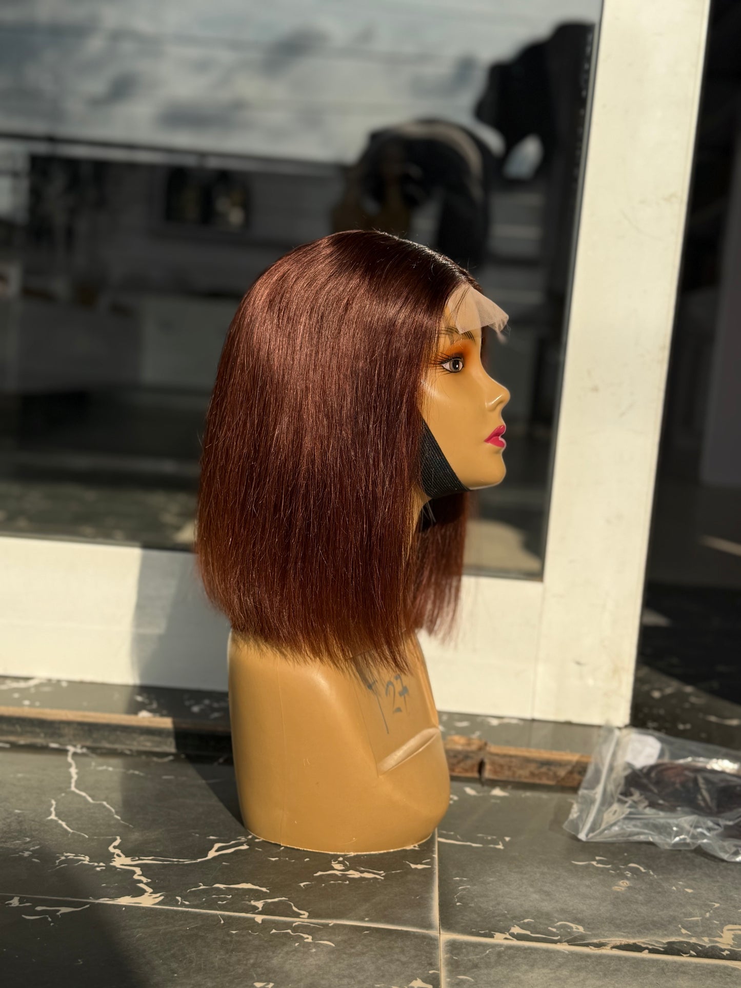 Premium Bob In Brown 4/4 Closure Wigcap