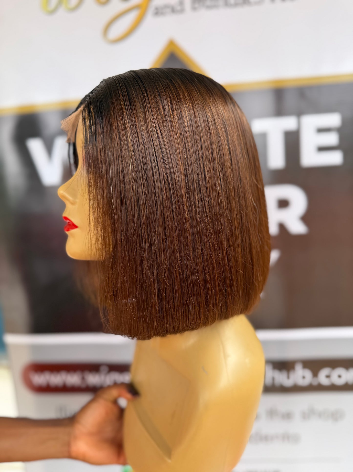 Custom Made 2/6 Double Drawn Bob In Brown With Black Root
