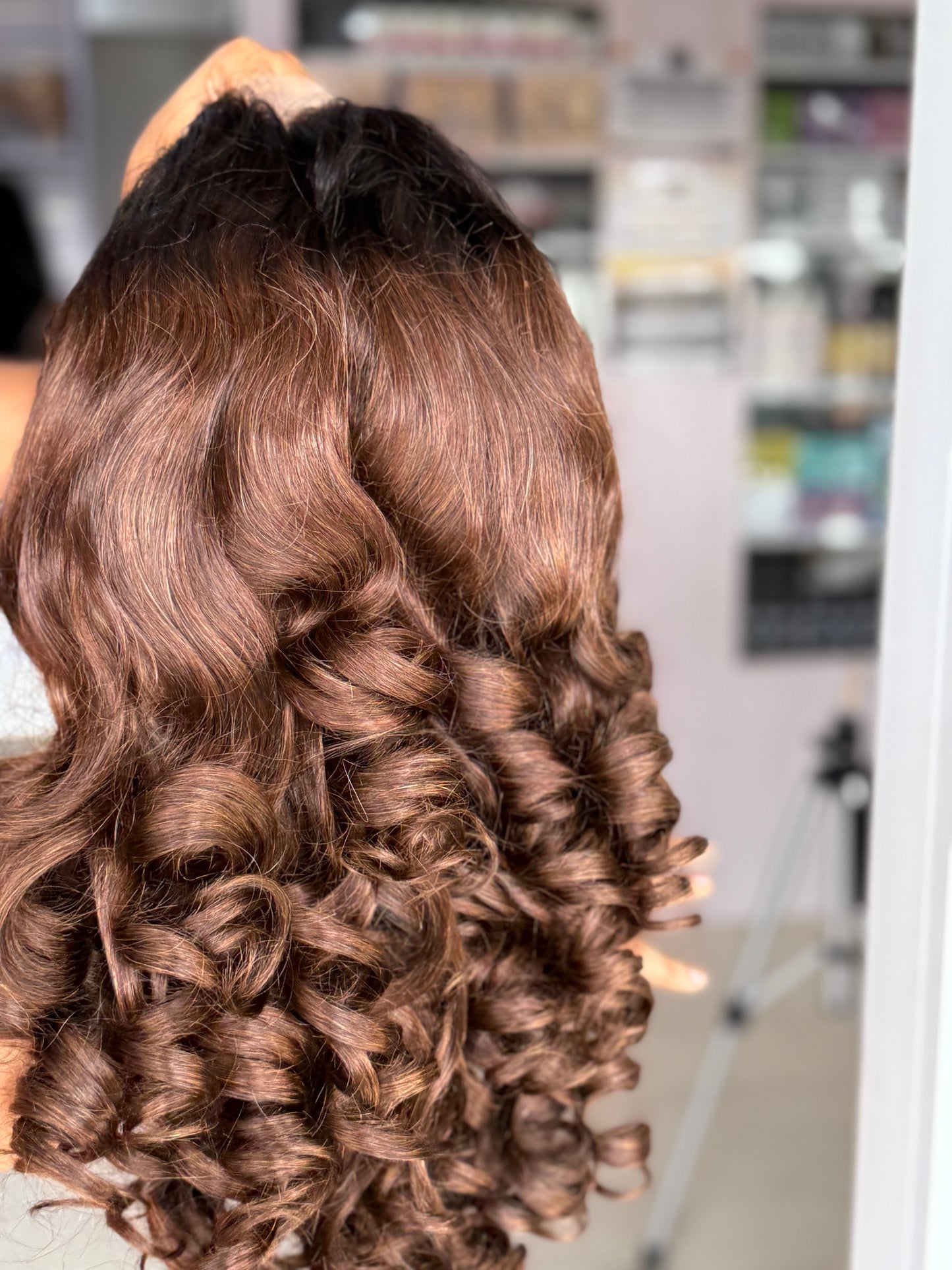 Royal Loose Bounce 13/4 Frontal In Brown + Black Root