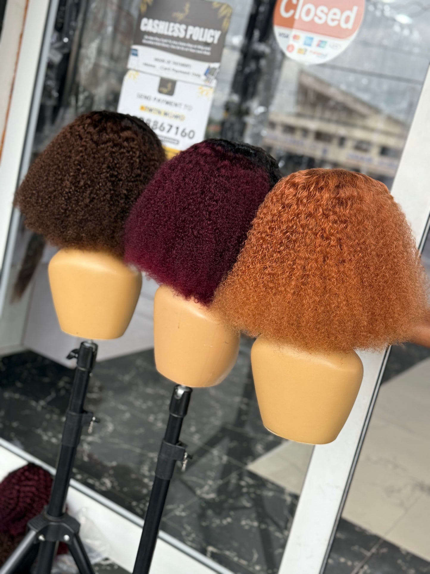 488 Colored curls 5/5 closure wigcap