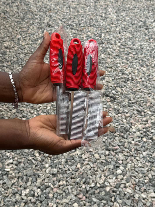 Red Metal Comb