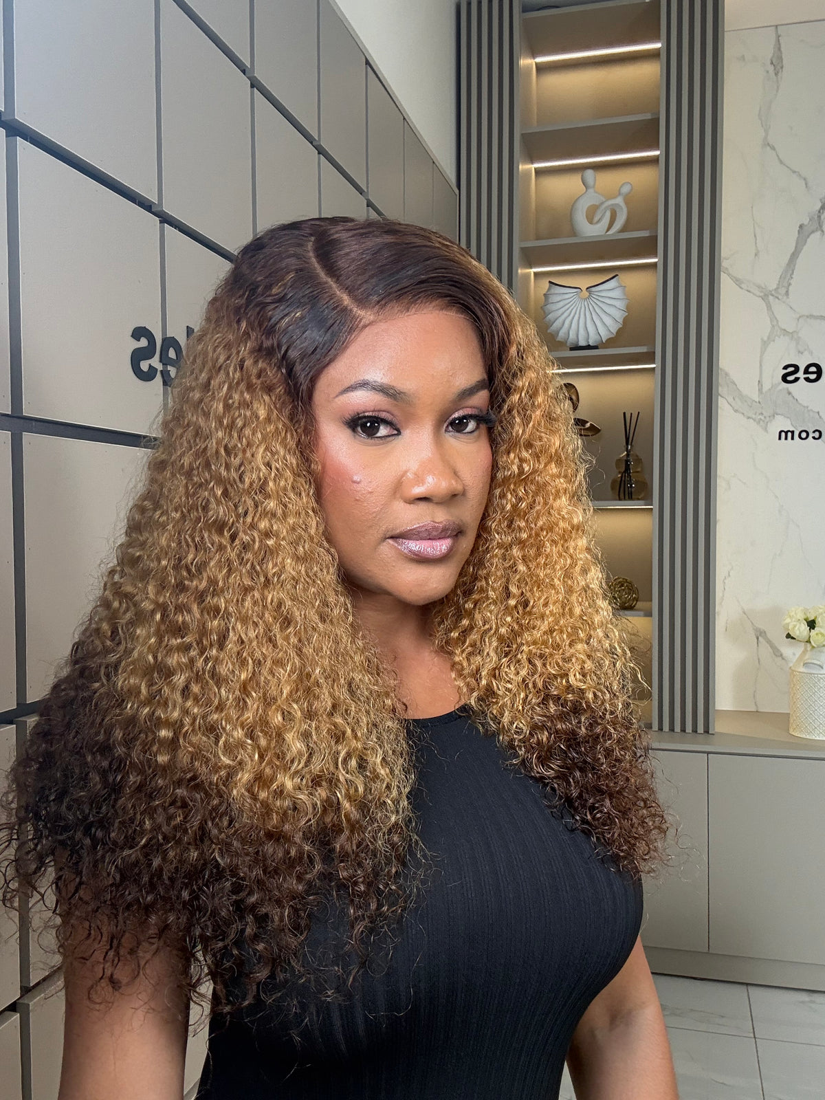 Pride 3Tone Curls