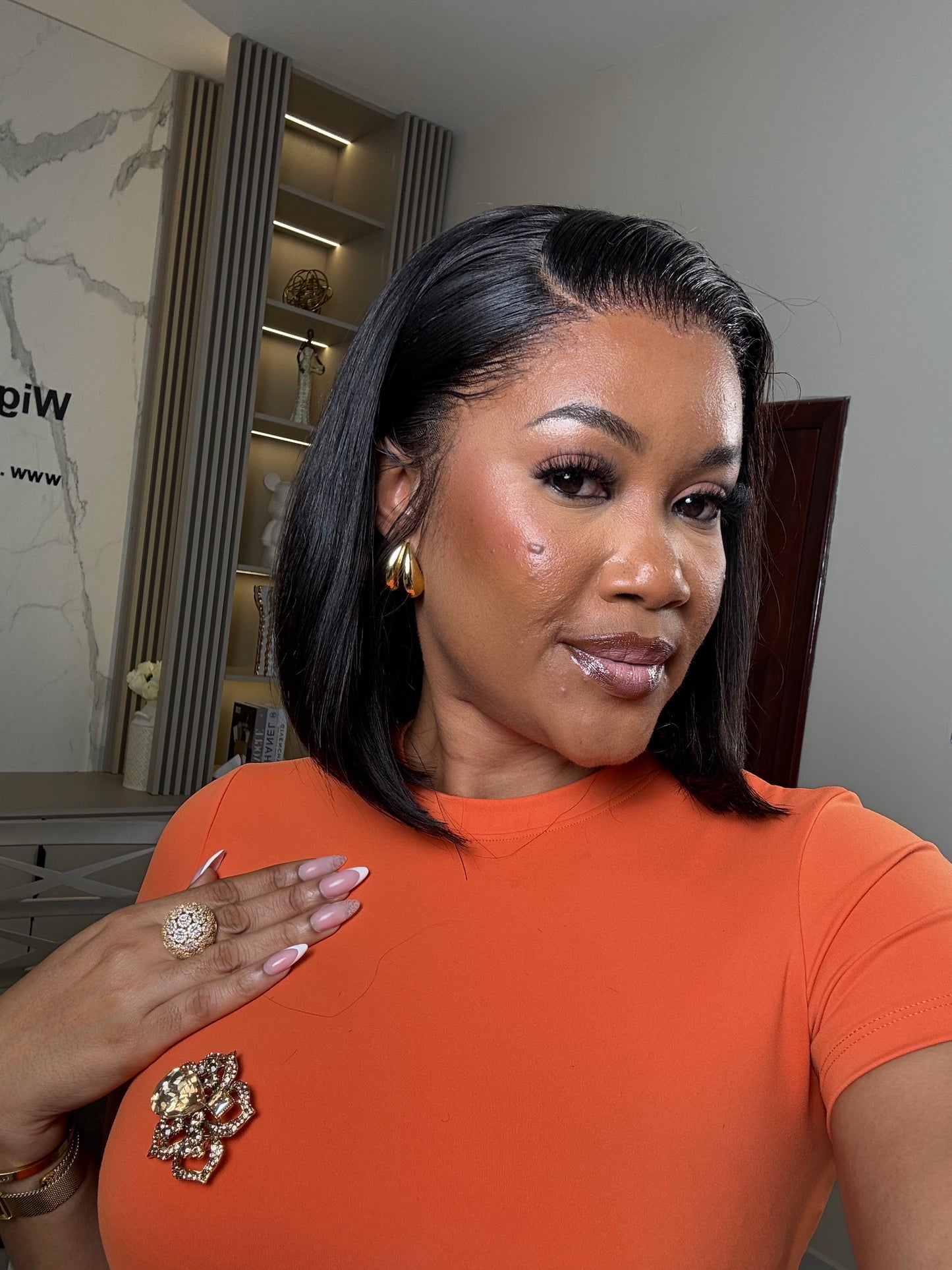 Wig SERWAA