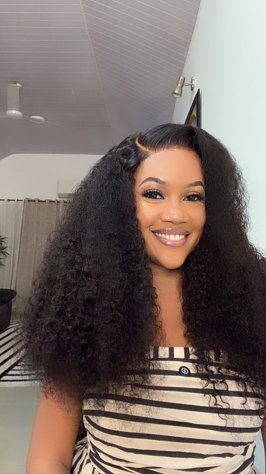 Boss Lady Curls In Black 4/4 Closure