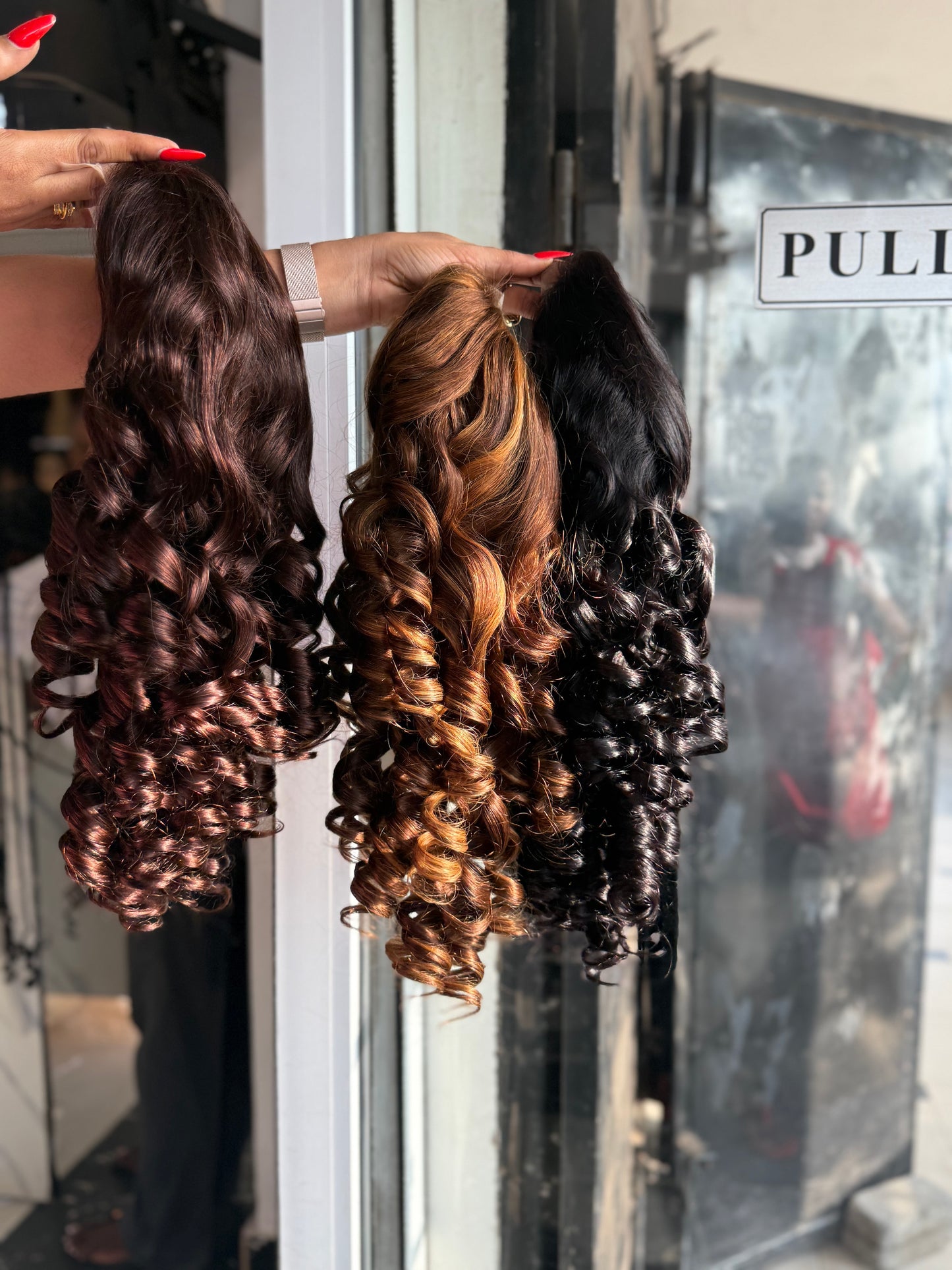 Tina Luxury Bounce 4/4 Closure