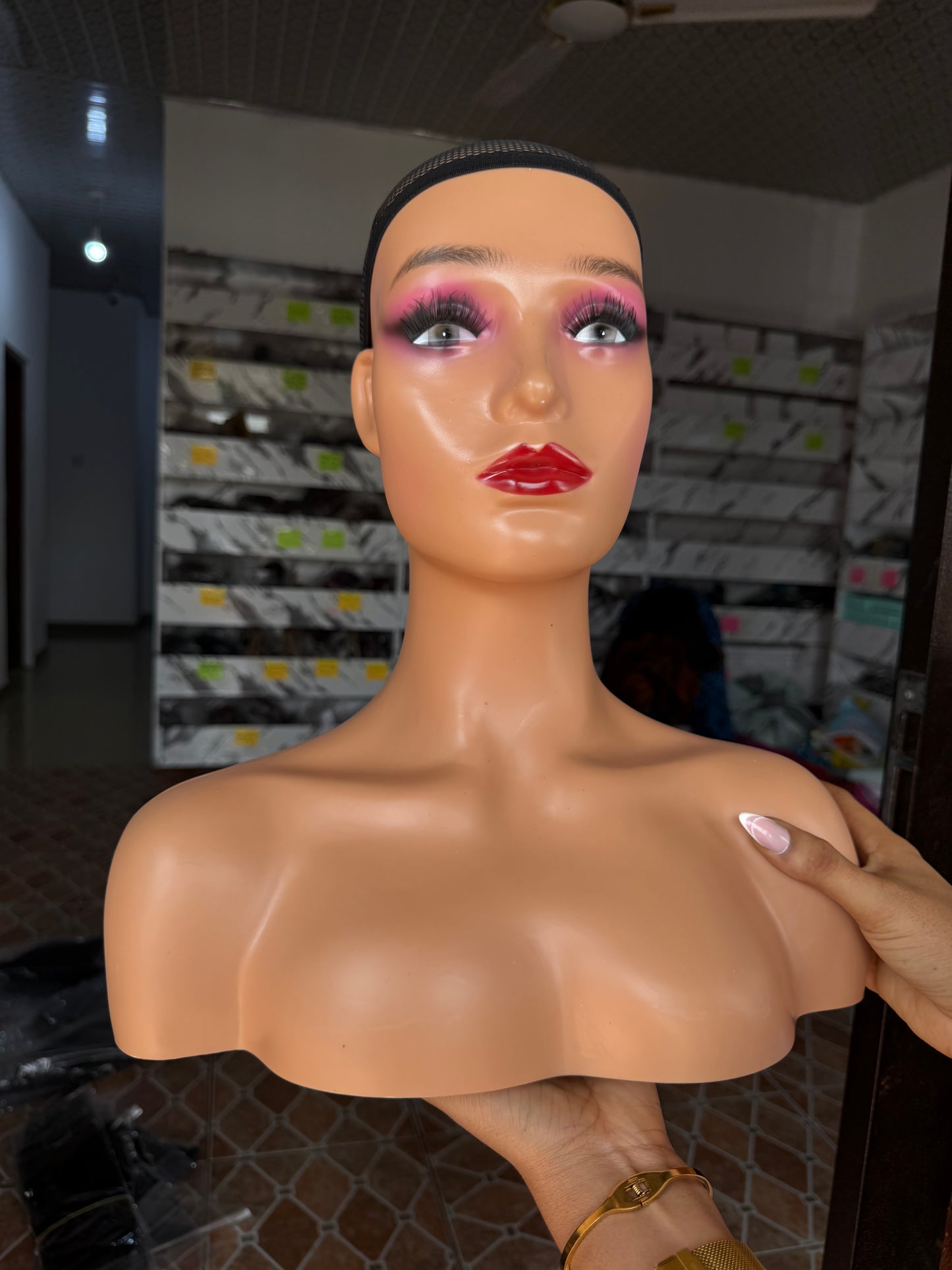 Non Pierceable Full Shoulder mannequin Head
